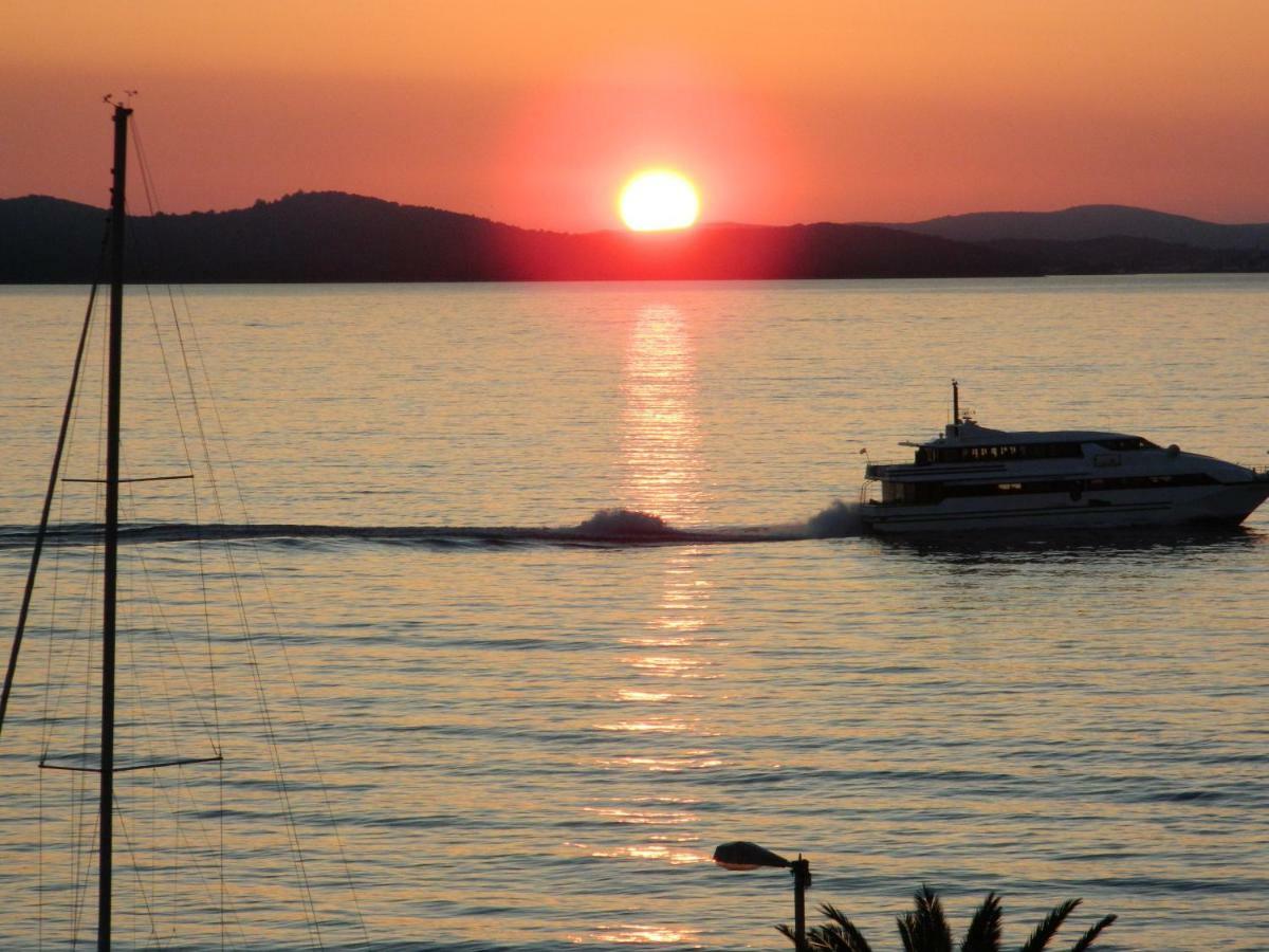 Sunset Delight In Old Town Apartment Zadar Exterior foto